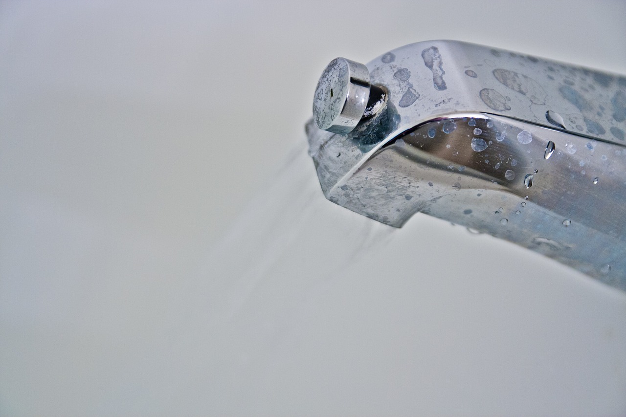 Wasserschaden in der Wohnung – Wer zahlt?